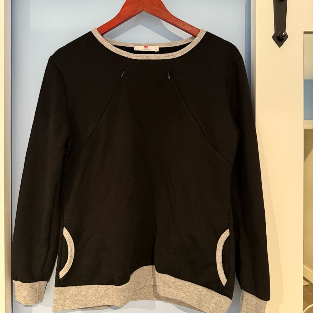 Black and Gray Nursing Sweatshirt